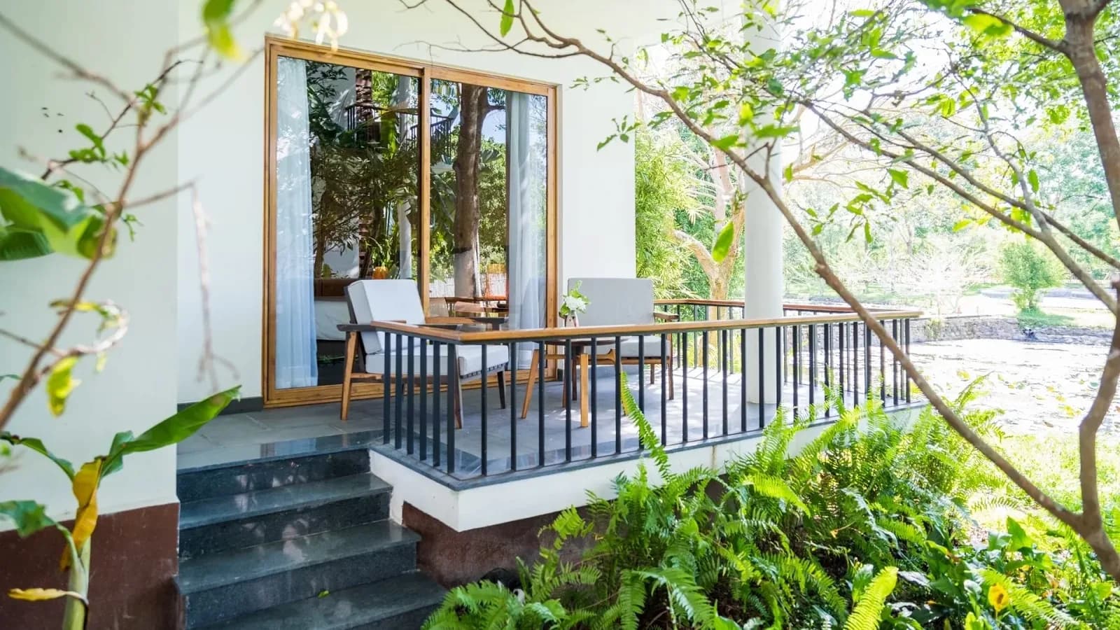 Deluxe Garden View