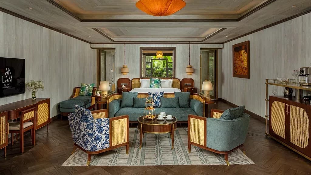 River View Executive Suite