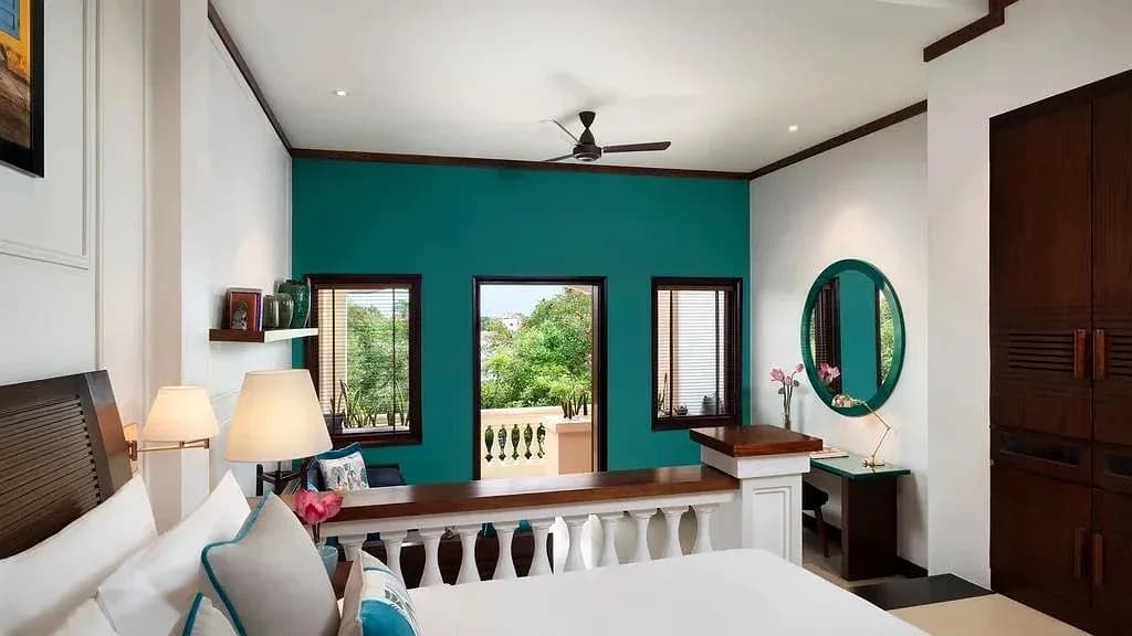 Premium River View Suite