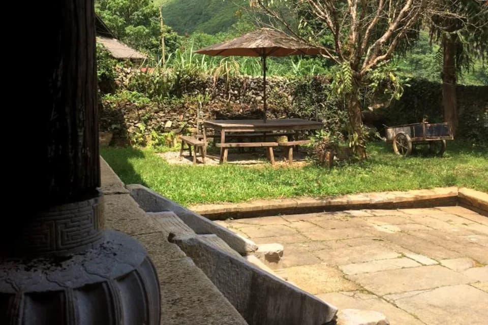 Gia đình khám phá Mèo Vạc (3N2Đ)
