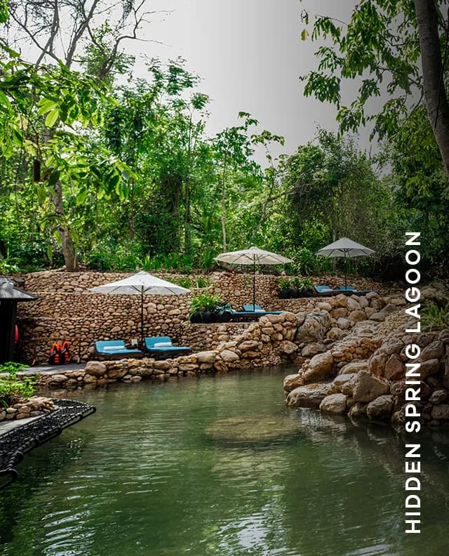 Đầm suối nguồn Hidden Spring