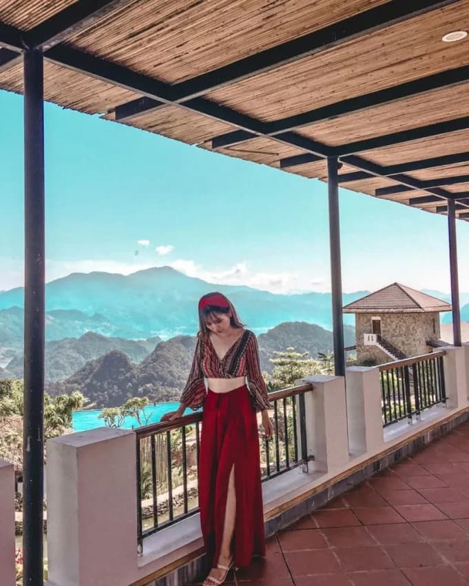 Sân hiên ngắm cảnh