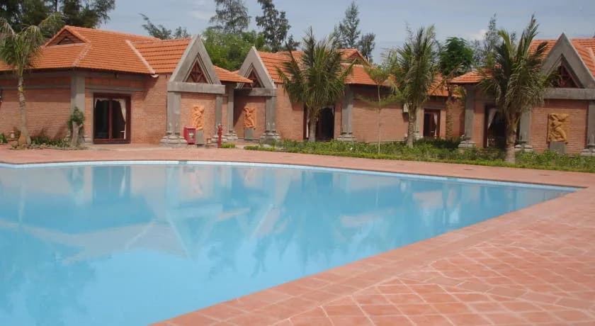 Bàu Trúc Resort
