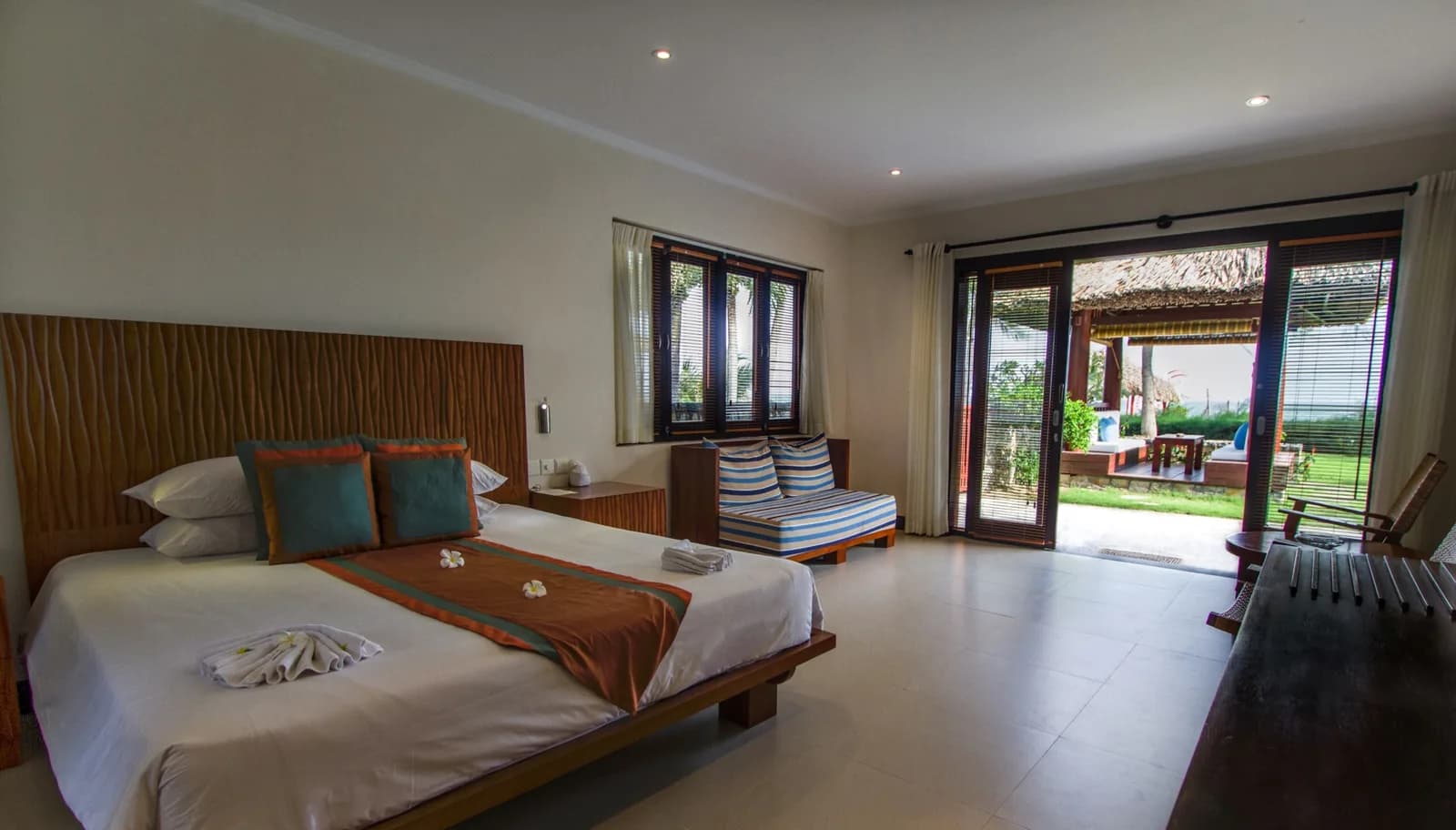 Sea View Family Bungalow