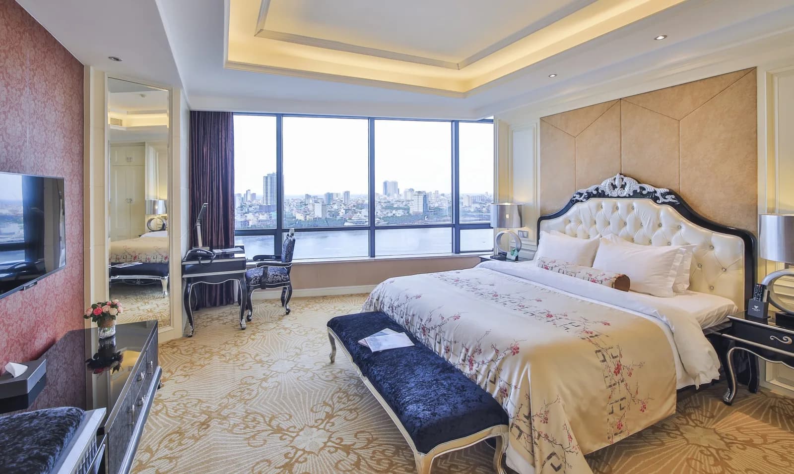 Suite Apartment - Hướng sông Hàn