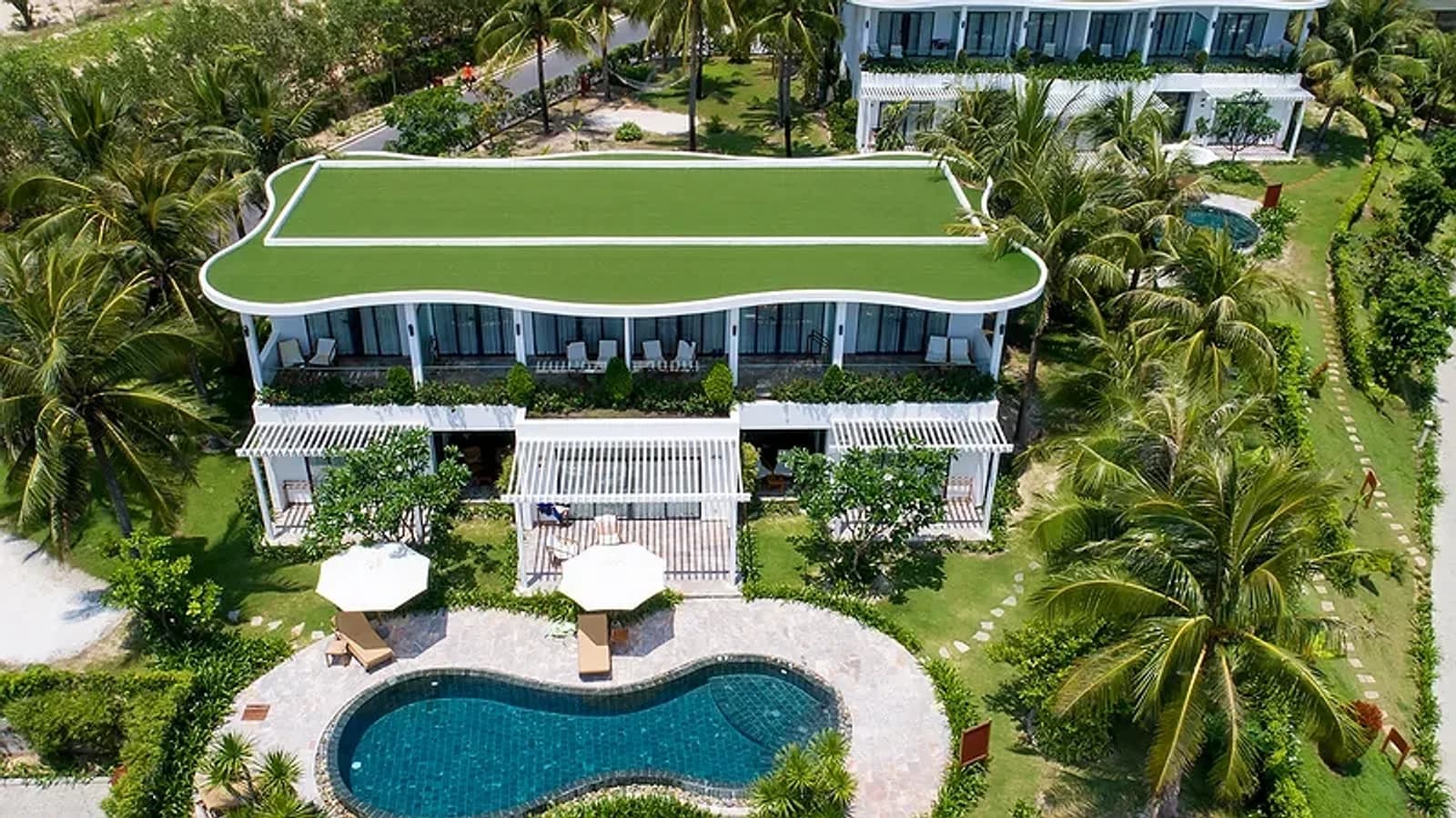 Cam Ranh Riviera Beach Resort & Spa 5