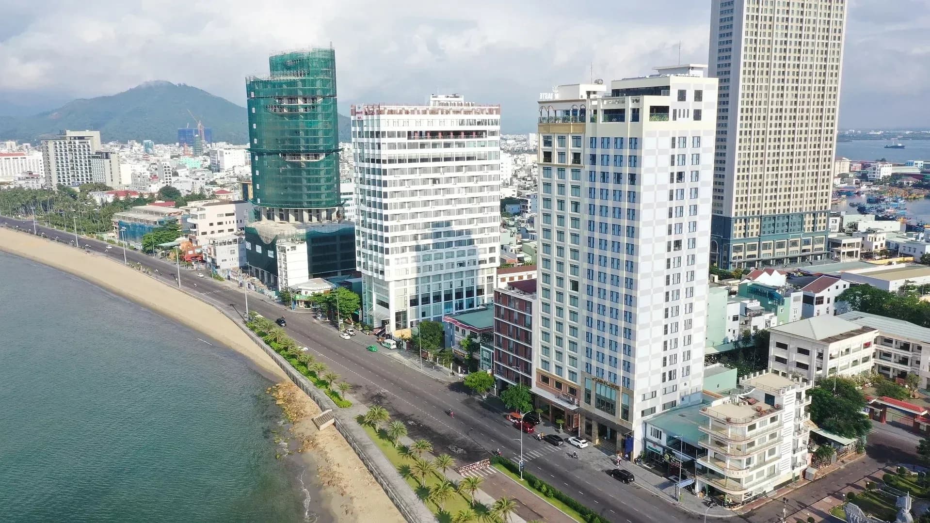 Canary Hotel Quy Nhơn