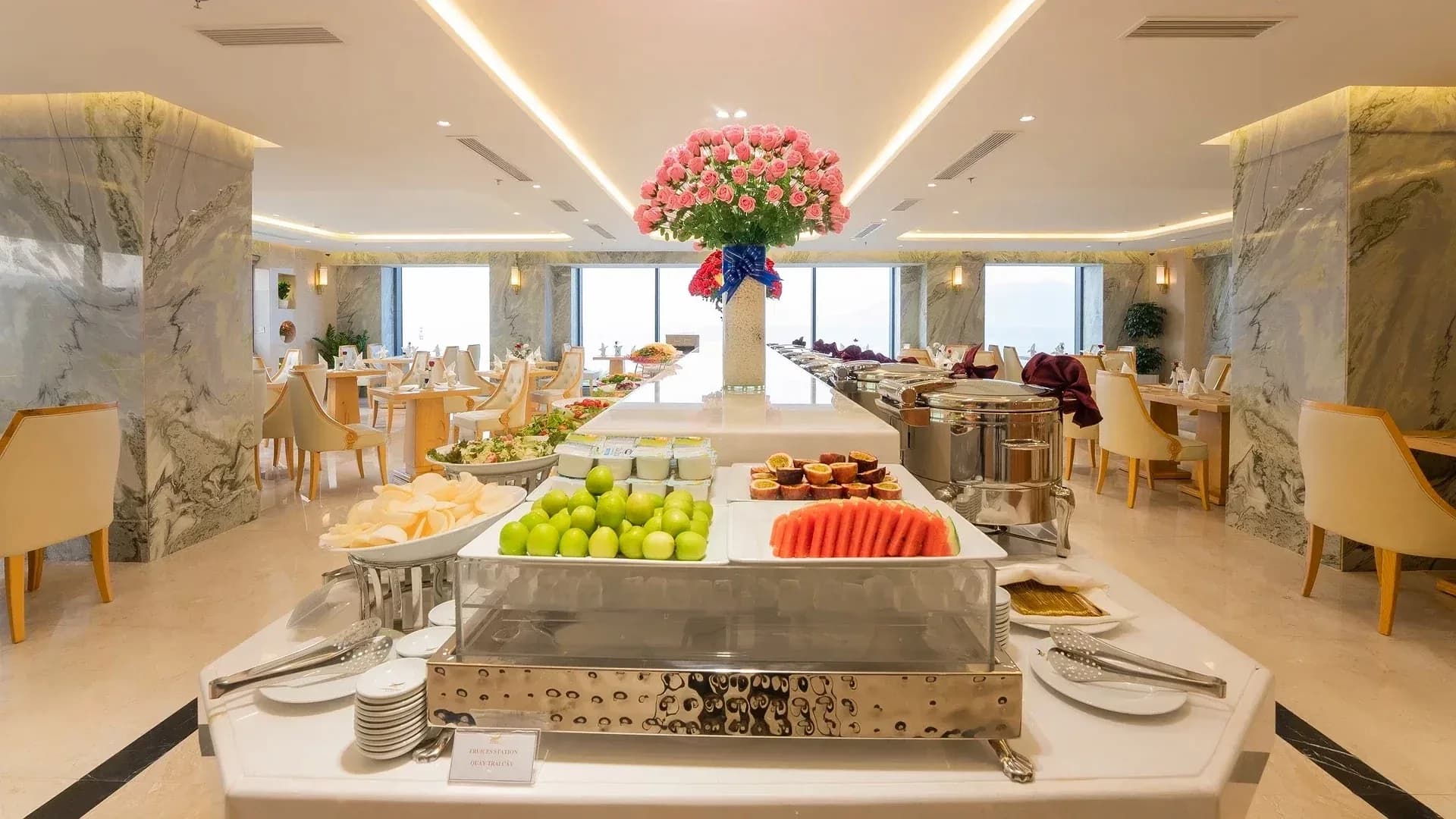 Ẩm thực buffet Canary