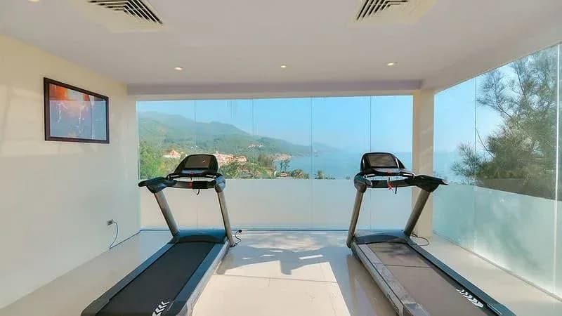 Phòng tập gym view biển