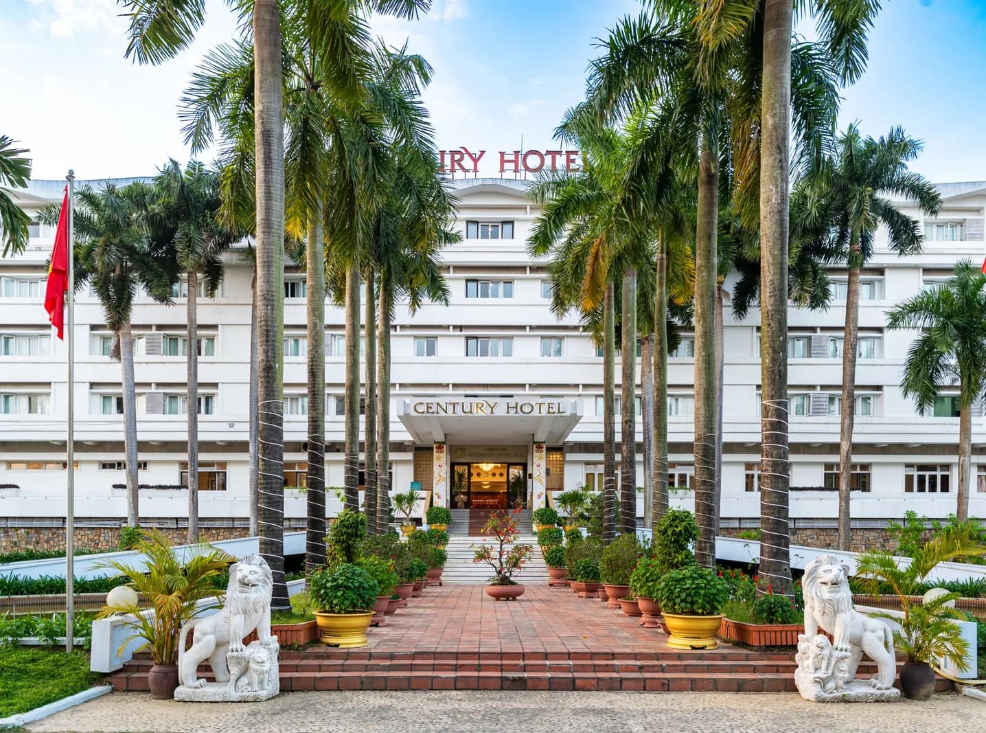 Century Riverside Hotel Huế
