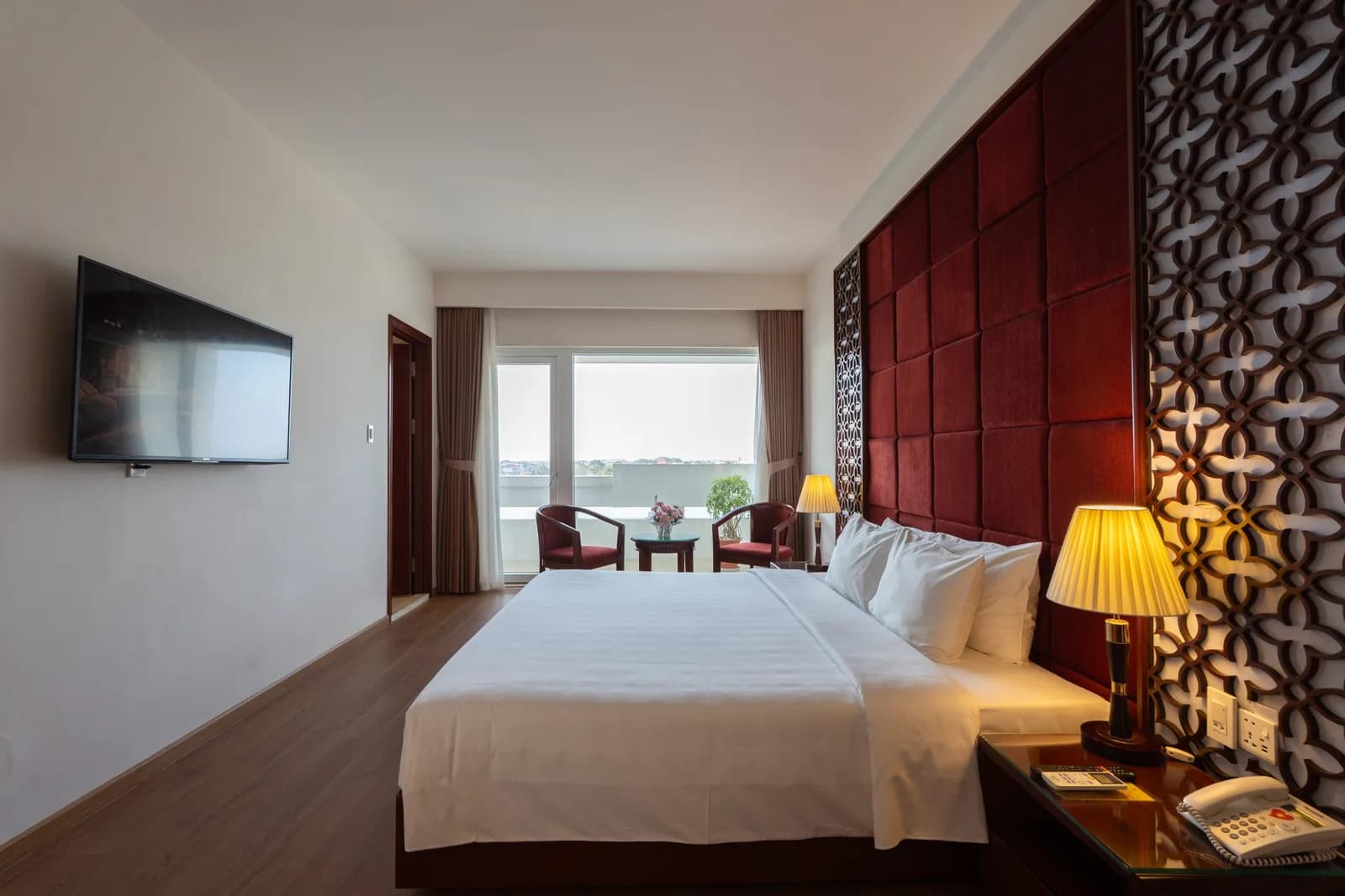 Phòng Deluxe Hướng Sông