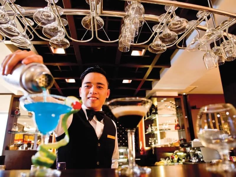 Lounge Bar
