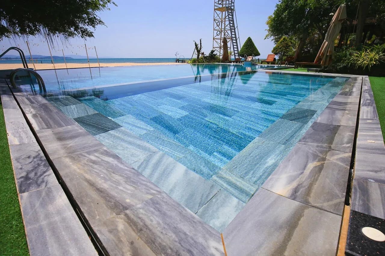 Chez Carole Beach Resort Phú Quốc 5