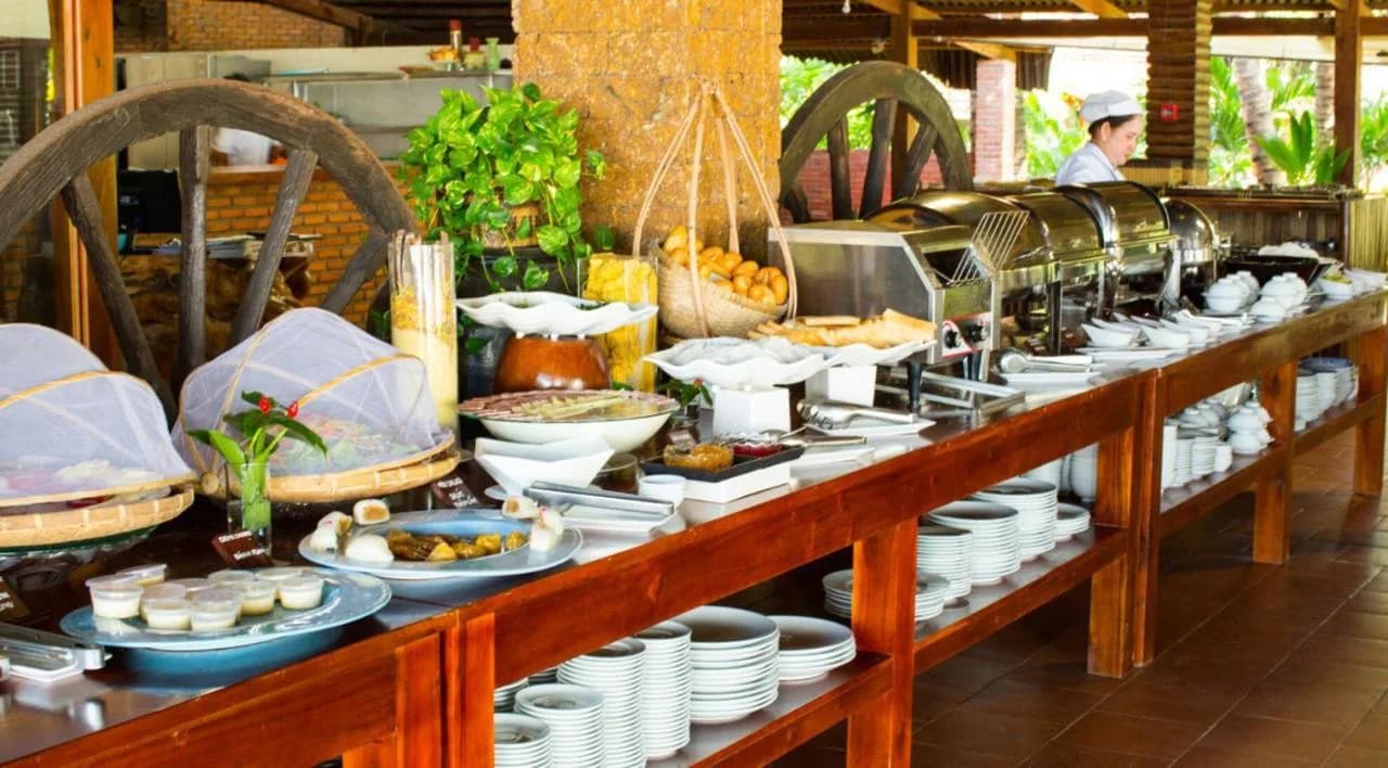 Buffet sáng bản địa