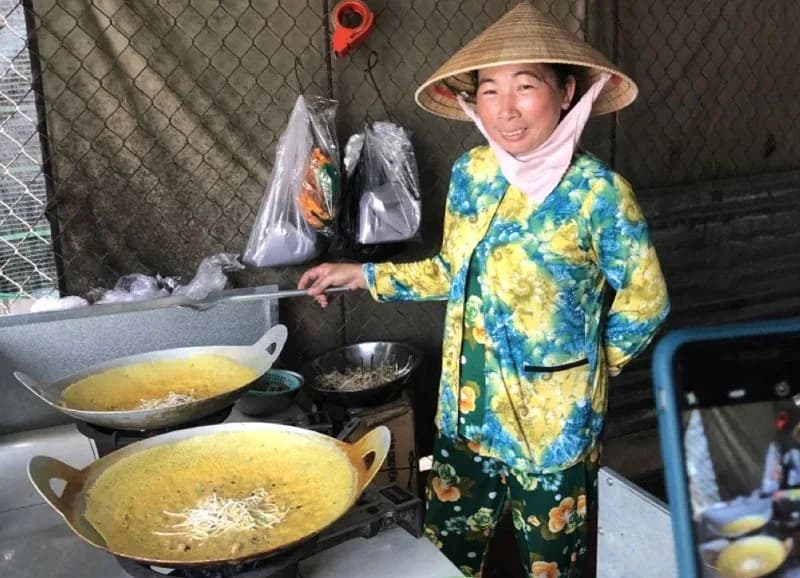 Trải nghiệm làm kẹo dừa