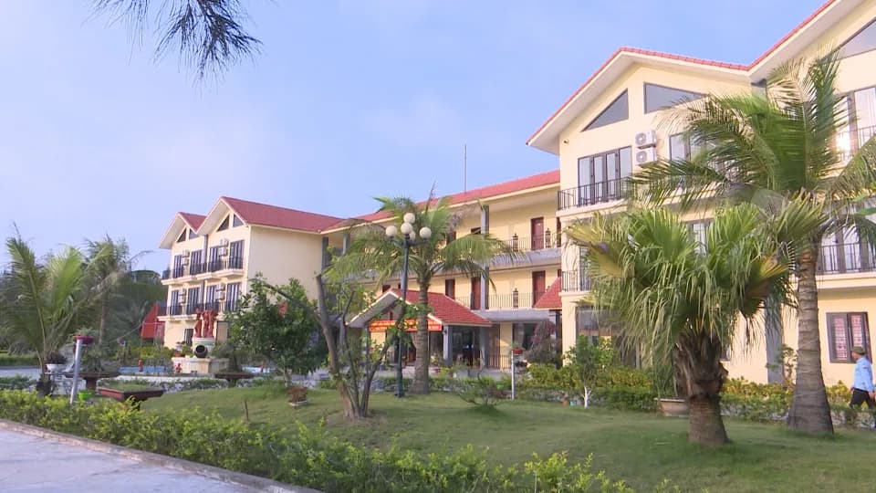 Cồn Đen Resort 4