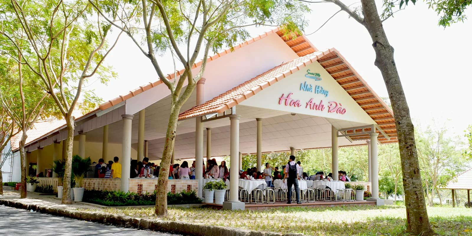 Tiệc BBQ & ẩm thực ngoài trời