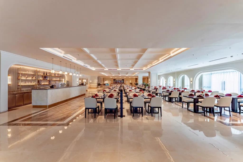 Ẩm thực buffet Á-Âu