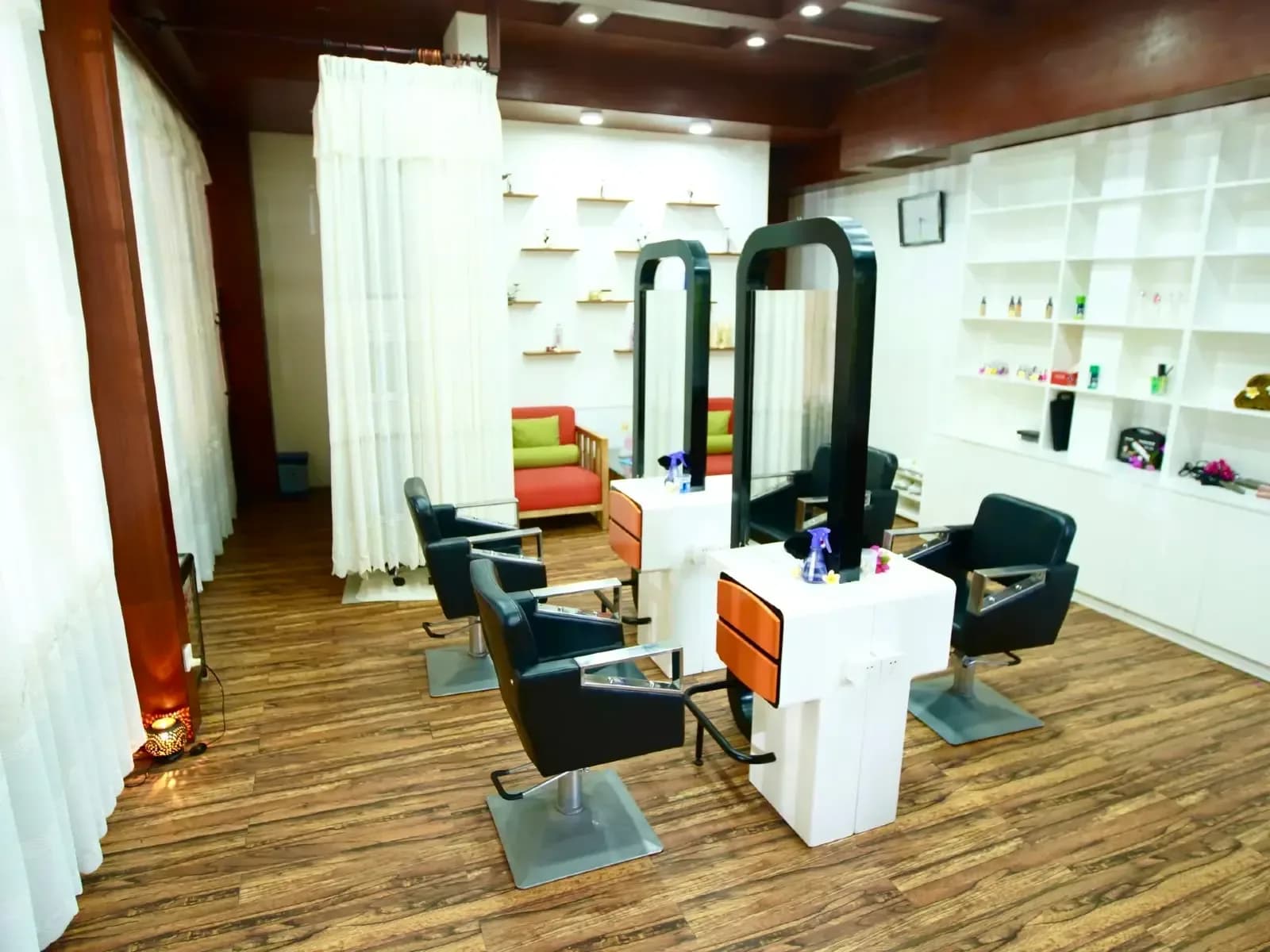 Spa & Beauty Salon