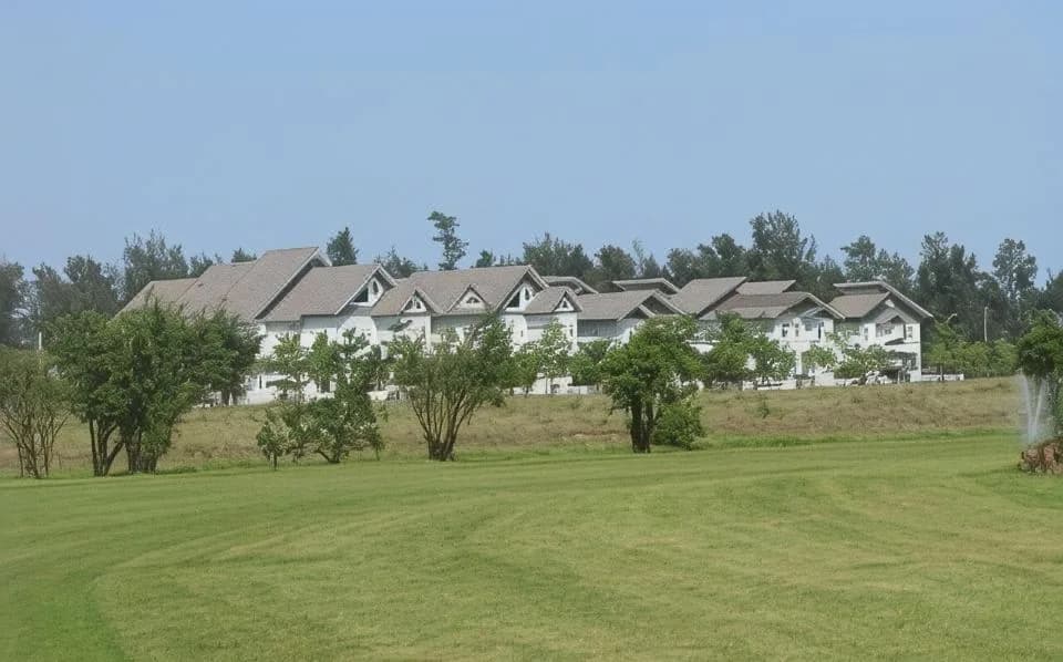 Biệt thự 6 phòng ngủ ven golf