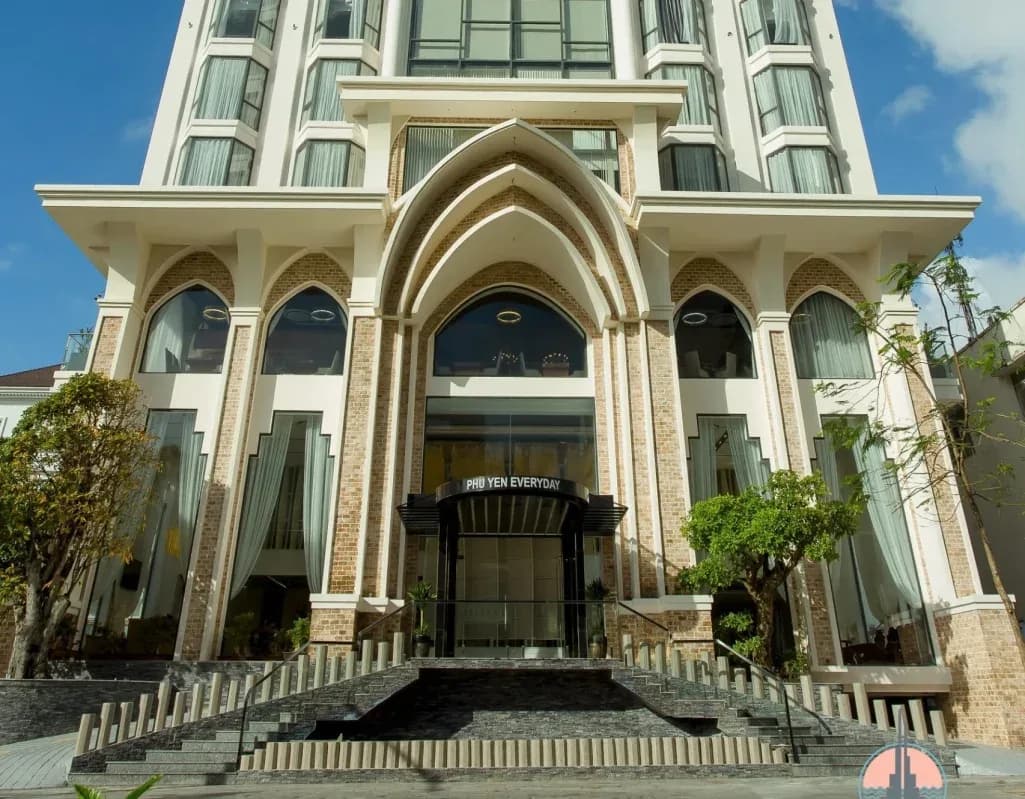 Vị trí trung tâm, sát biển