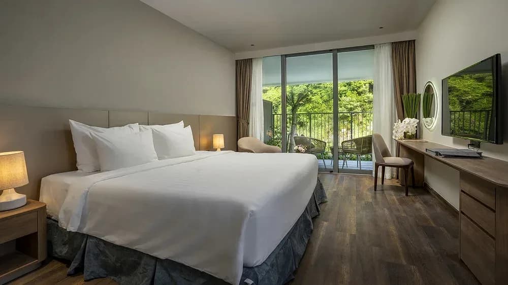 Executive Ocean Suite
