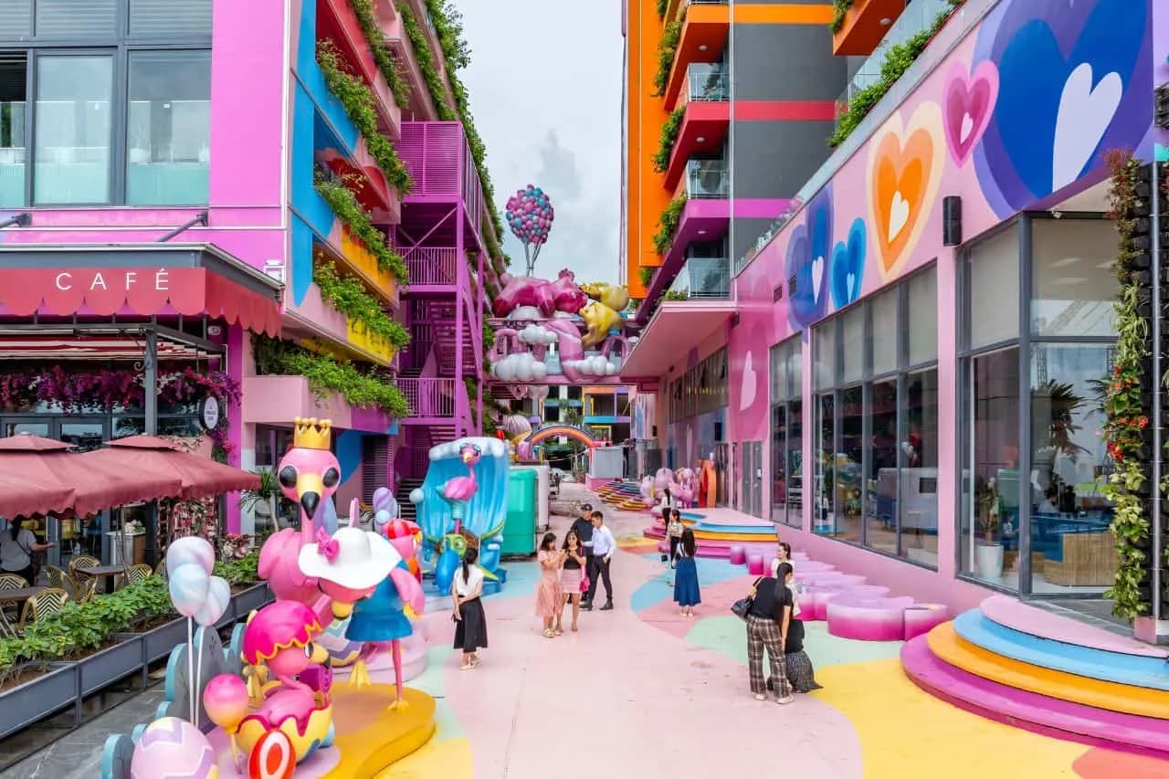 Phố lễ hội LALA TOWN