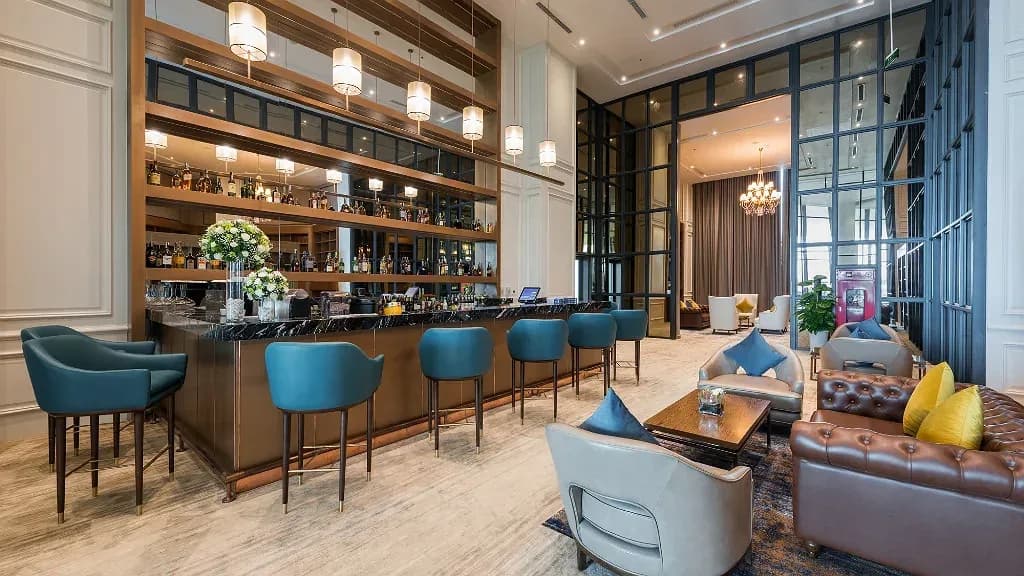 Cigar Bar & Lounge