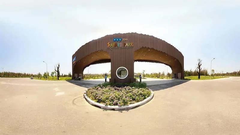 FLC Zoo Safari Park