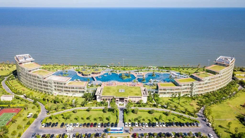 FLC Luxury Hotel Sầm Sơn