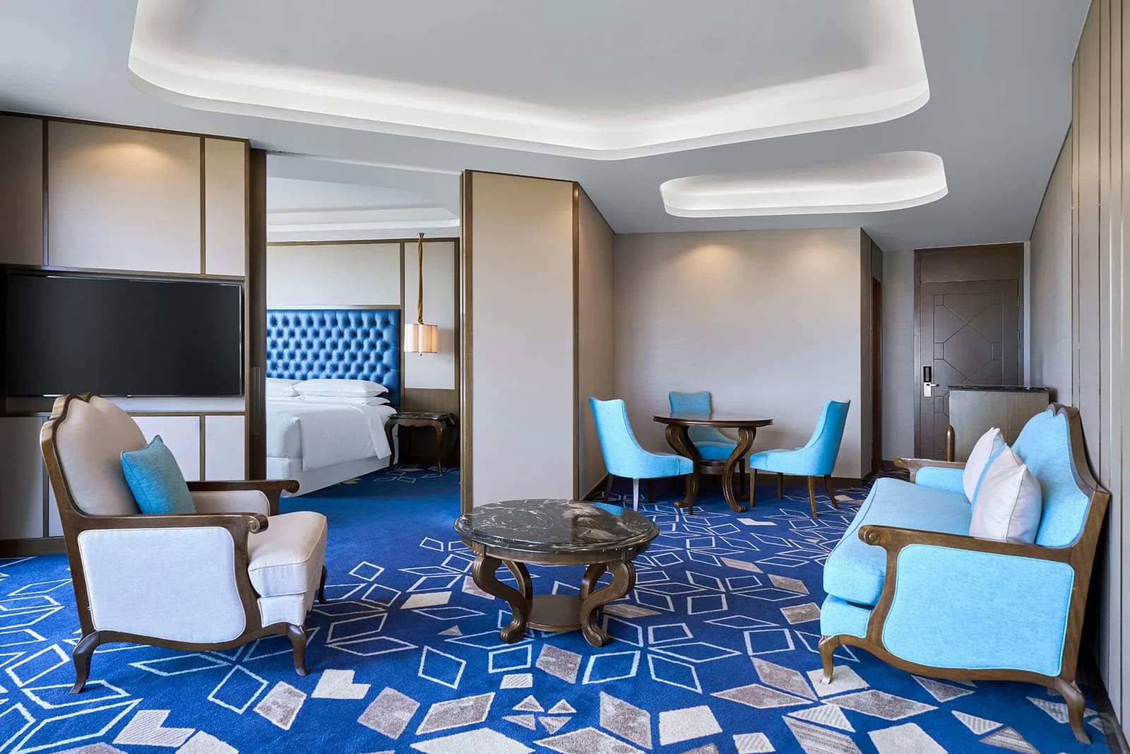 Corner Suite Ocean View