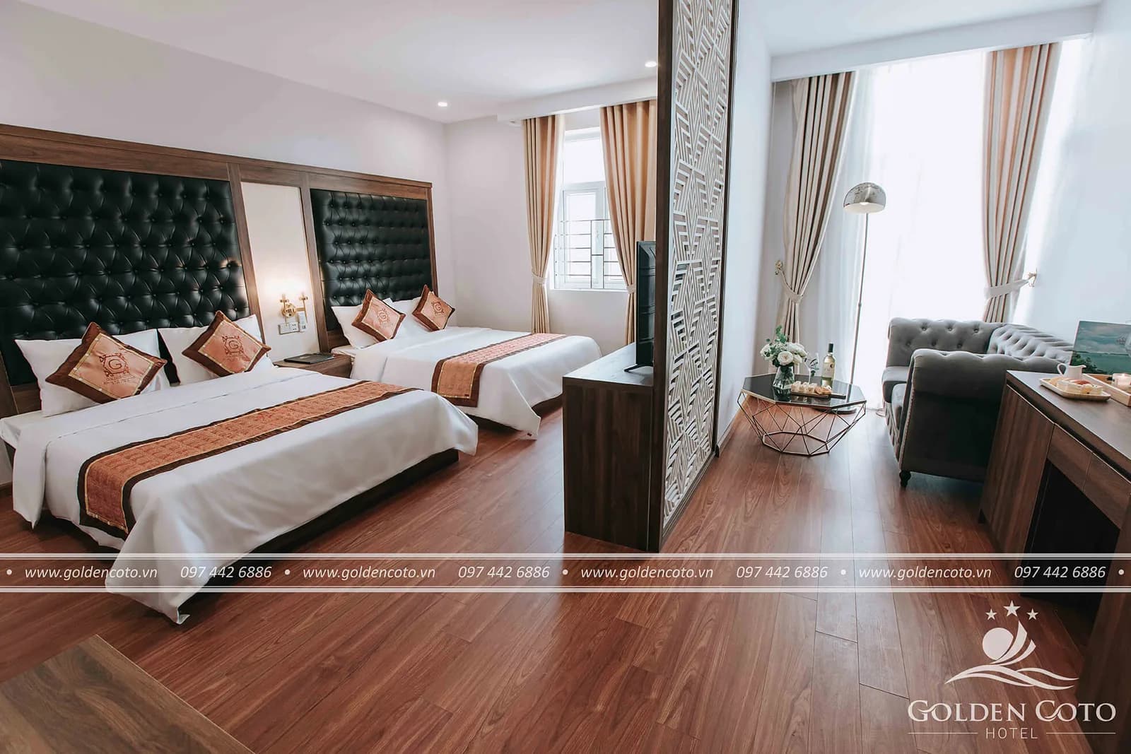 Phòng VIP (2 giường 1m8 + sofa)