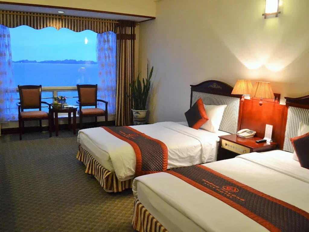 Deluxe Hướng Vịnh