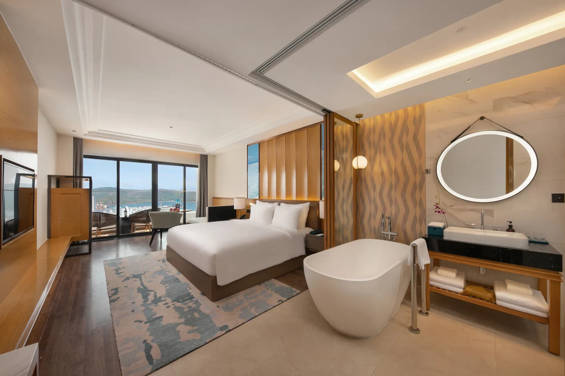 Three-bedroom Suite Oceanview