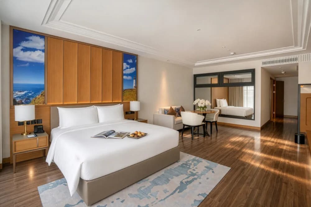 Executive Suite Oceanfront