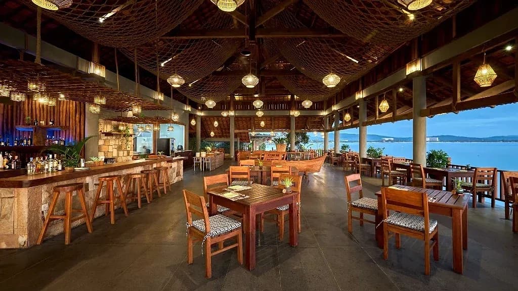 Gió Beach Bar
