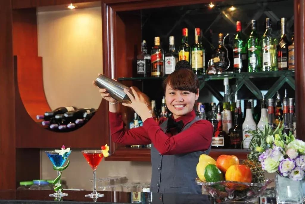 Quầy bar & cocktail