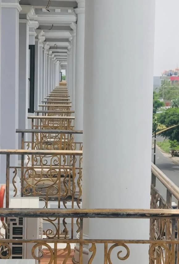 Ban công lan can nghệ thuật