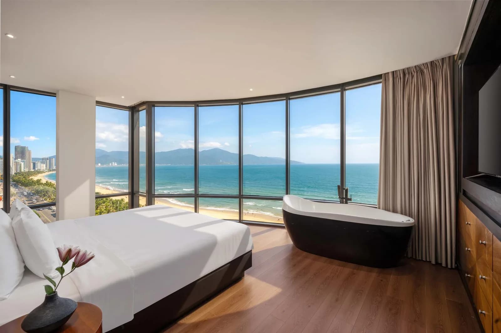 Premier Suite Beachfront