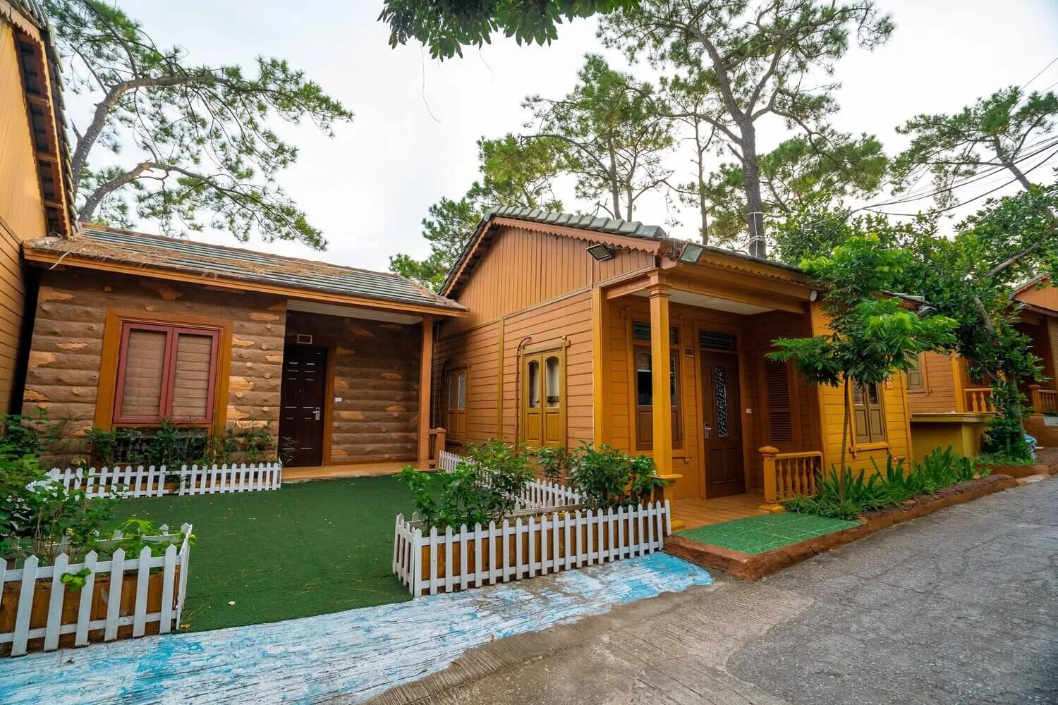 Bungalow Deluxe Gỗ (Twin)