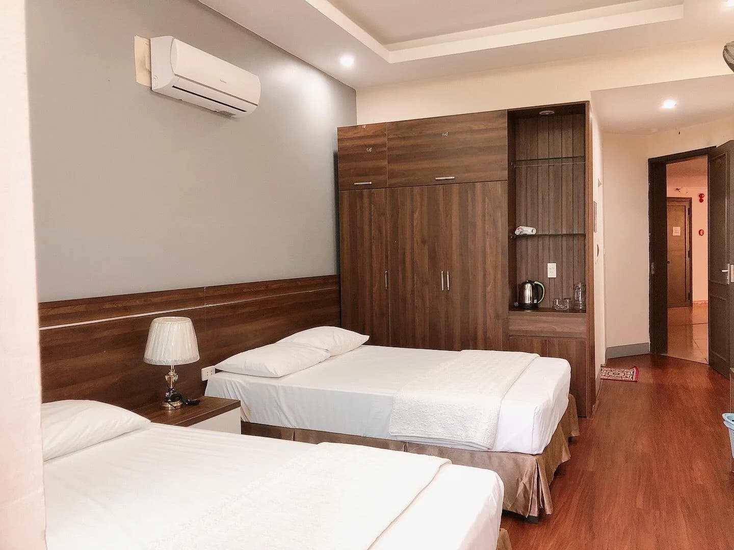 Phòng Superior 2 Giường Đơn - Hướng phố
