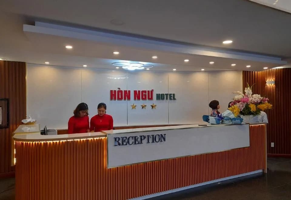 Lễ tân 24/24