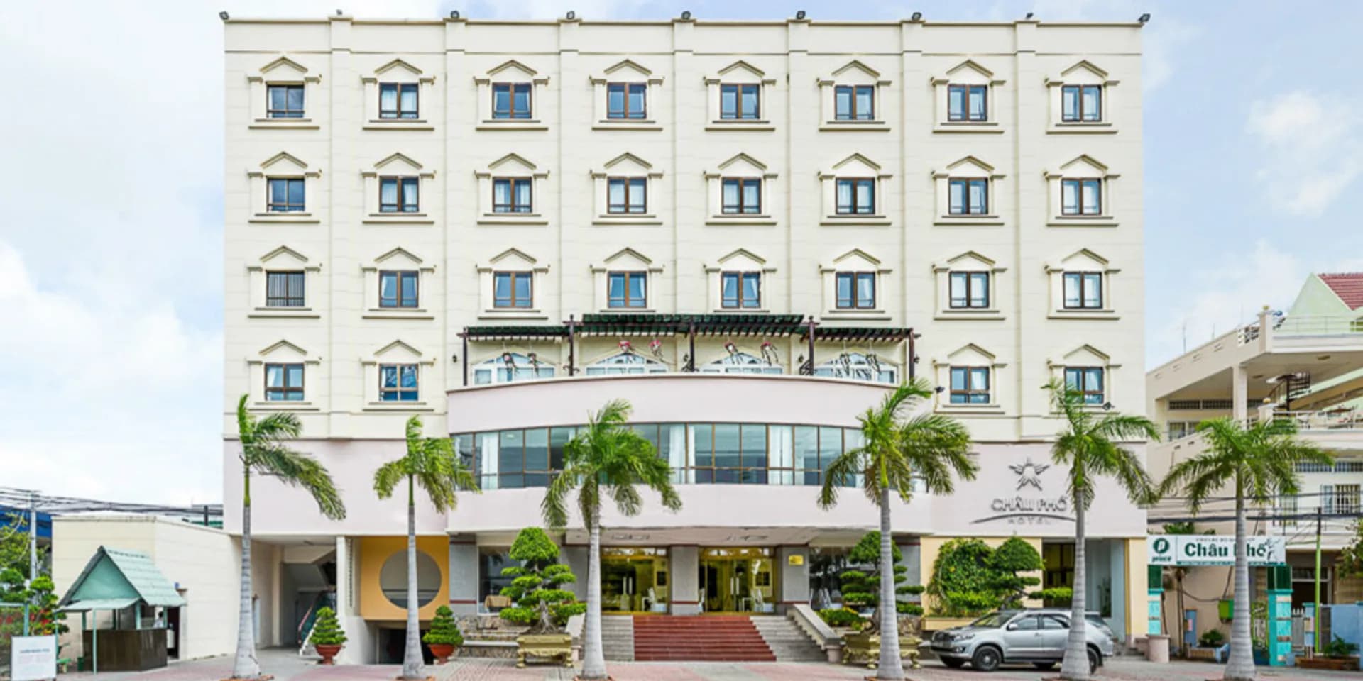 Khách sạn Châu Phố