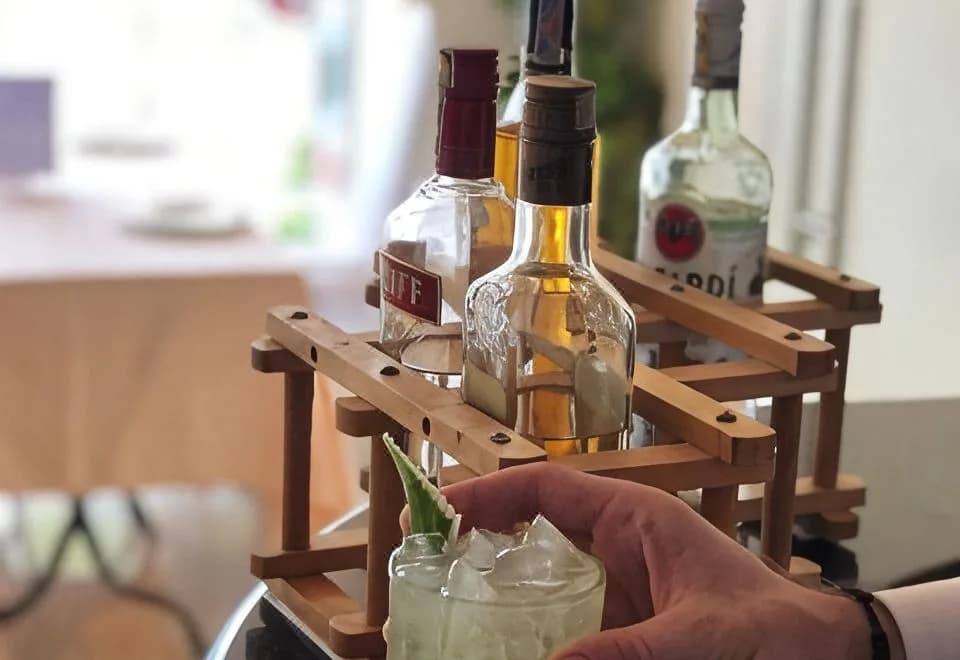 Quầy bar & thức uống