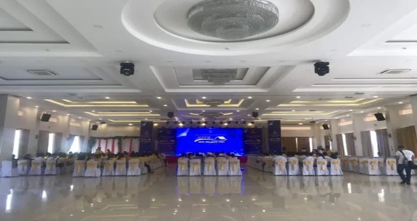 Hội trường sự kiện lớn