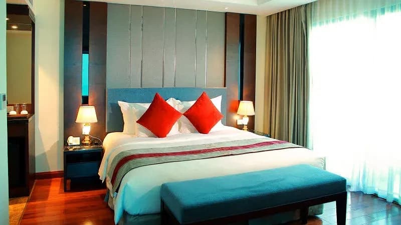 Executive Suite