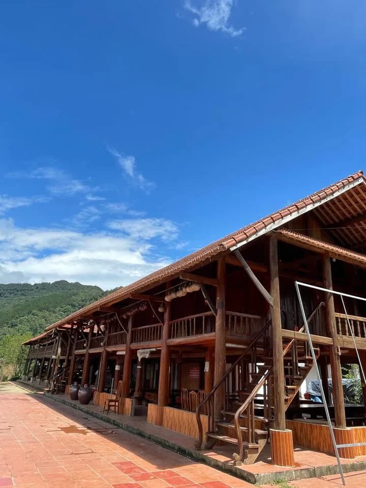 Nhóm bạn săn mây – đốt lửa trại