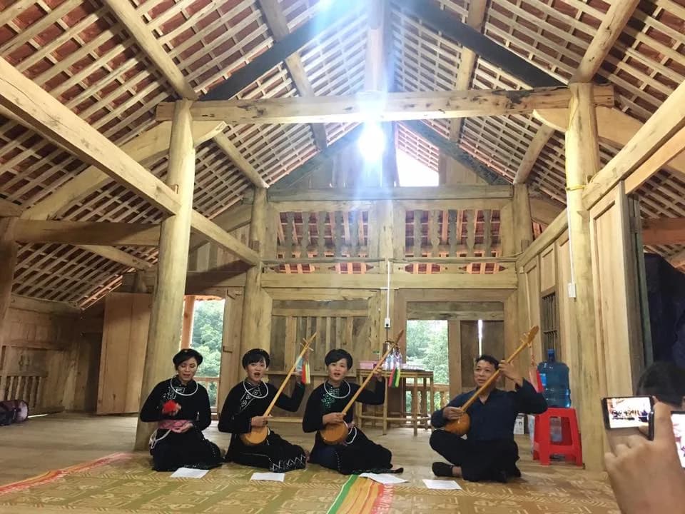 Đêm văn hóa Dao – Tày
