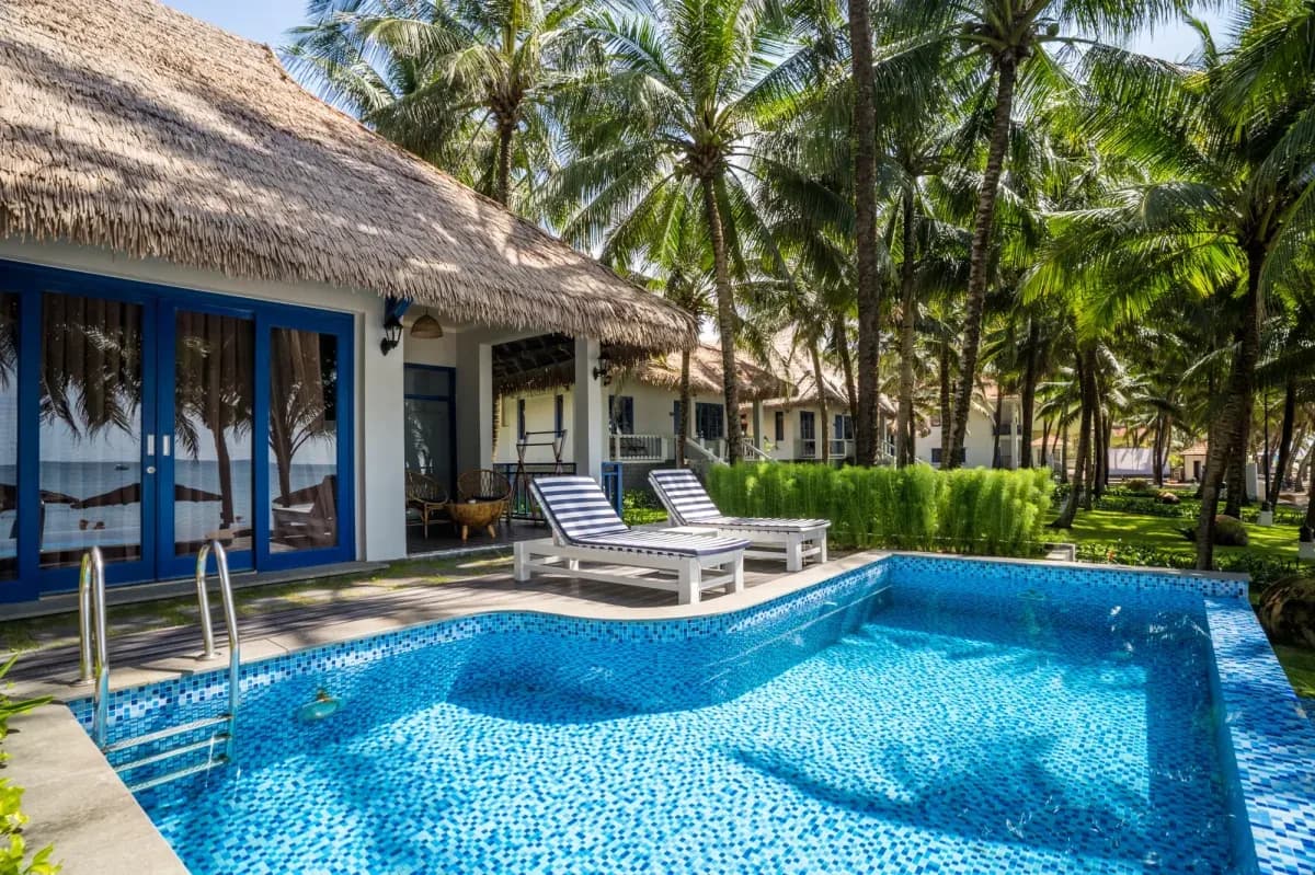 Beach Front Villa With Private Pool