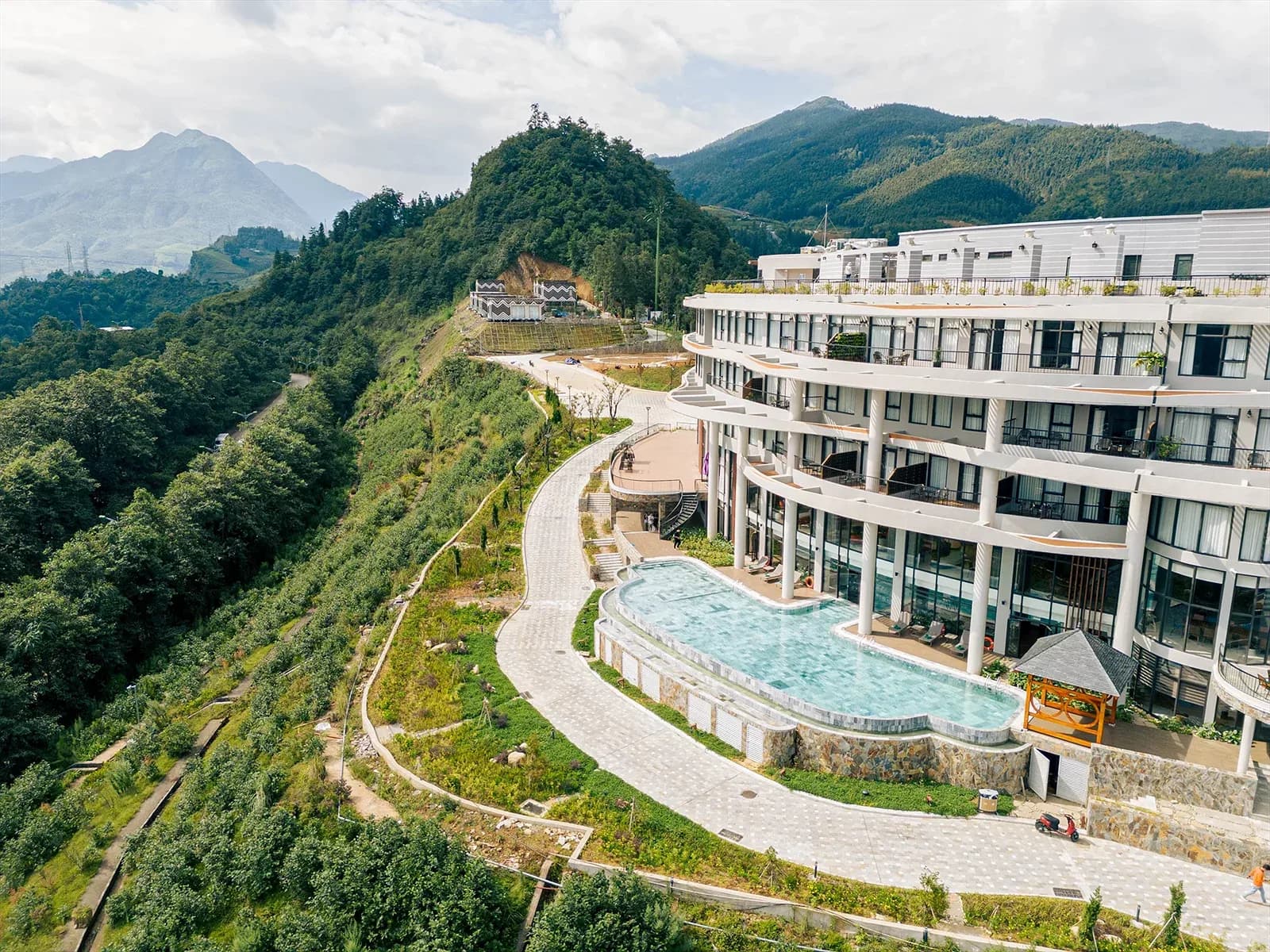 Lady Hill Sapa Resort 3
